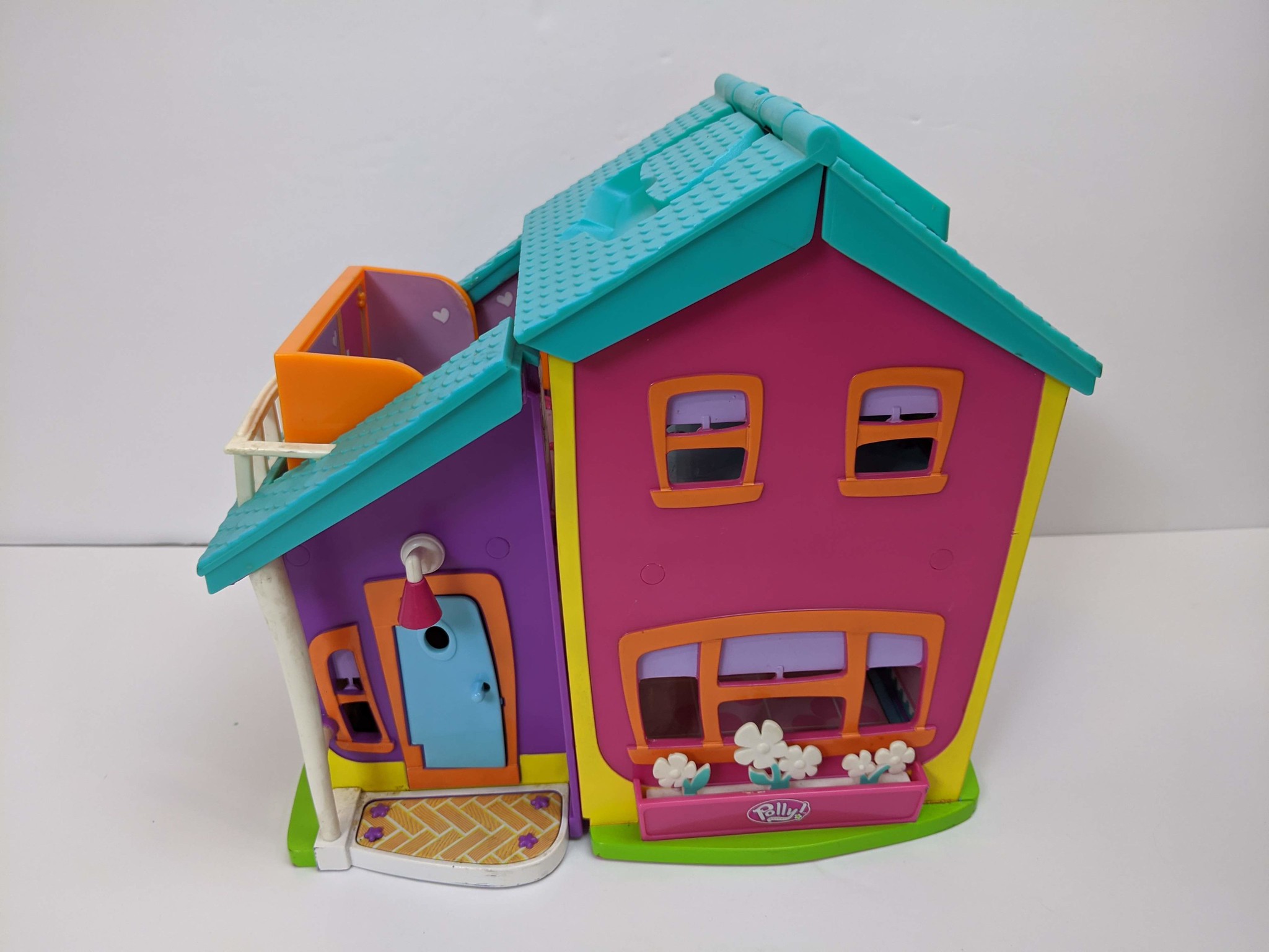 Polly Place Hangin' House Playset – Fakie Spaceman